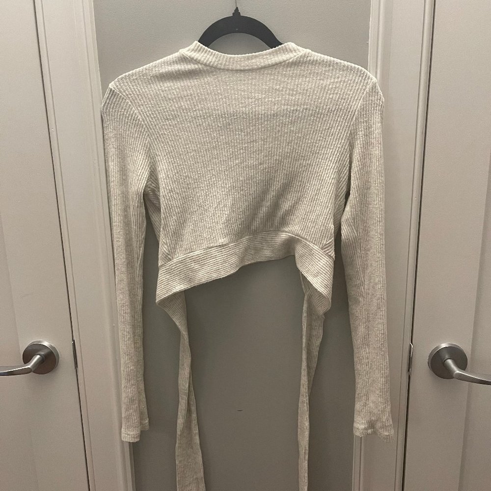 Long sleeve mock-neck Crop Top